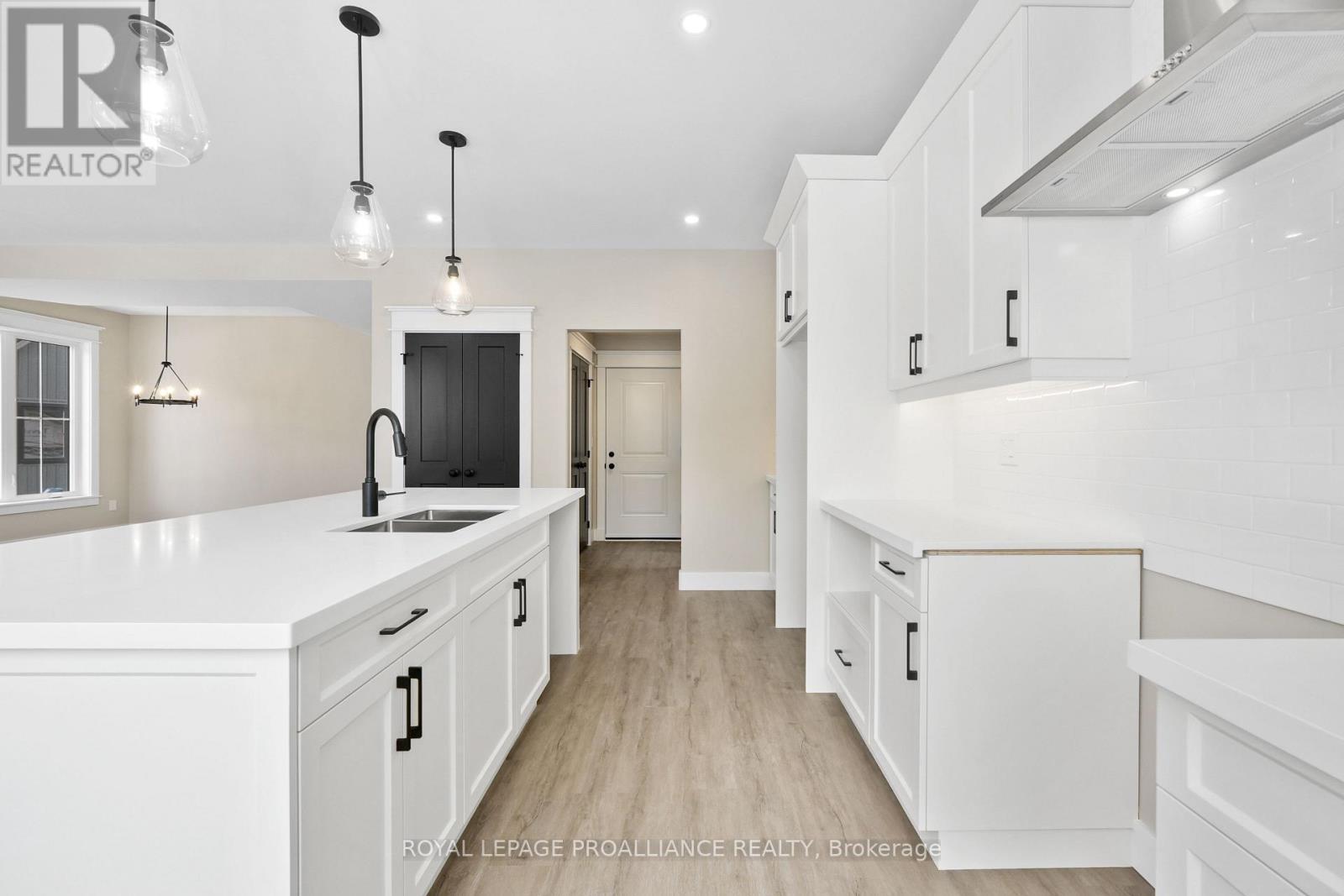 












30 HOLLINGSWORTH STREET

,
Cramahe (Colborne),




Ontario
K0K1S0

