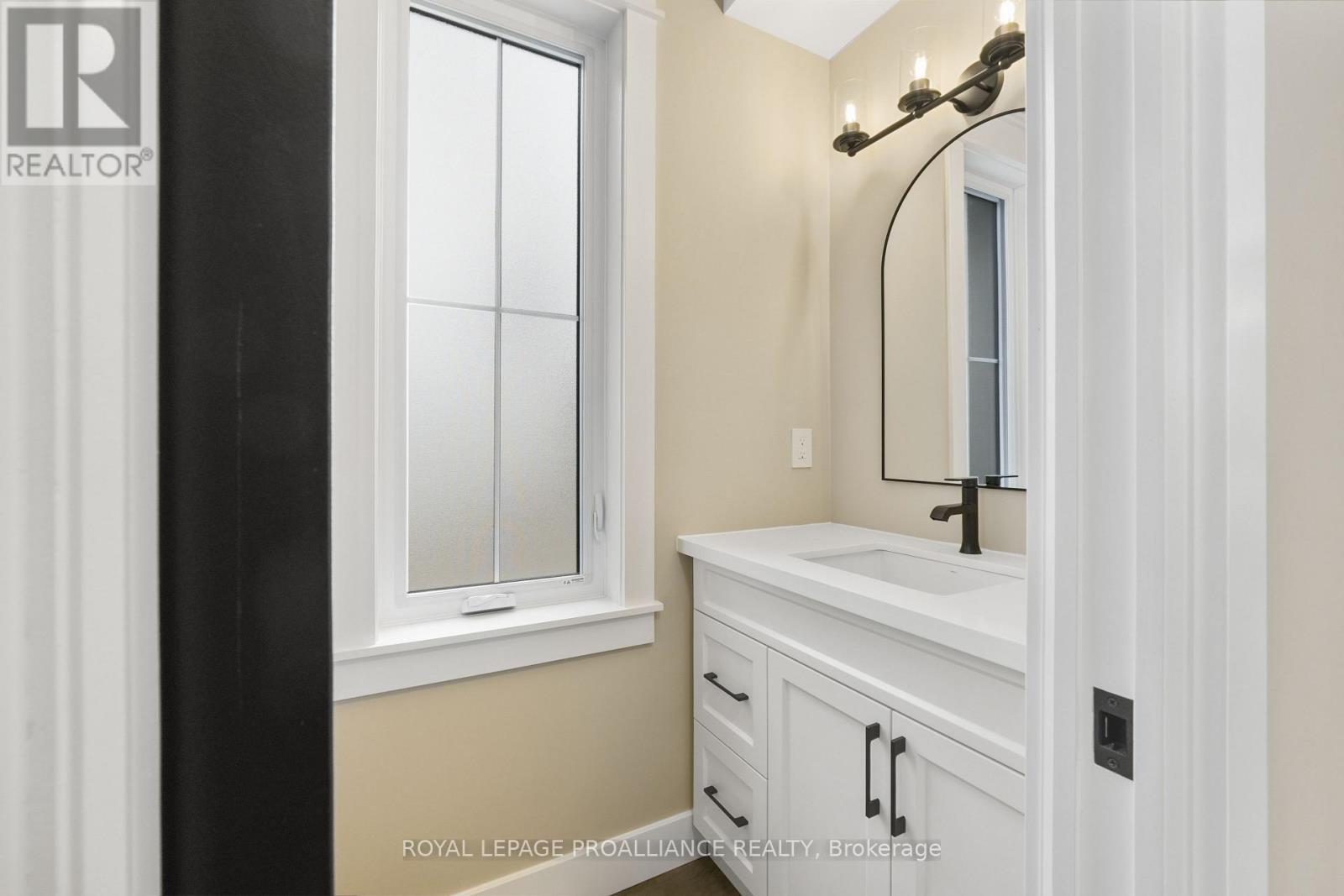 












30 HOLLINGSWORTH STREET

,
Cramahe (Colborne),




Ontario
K0K1S0

