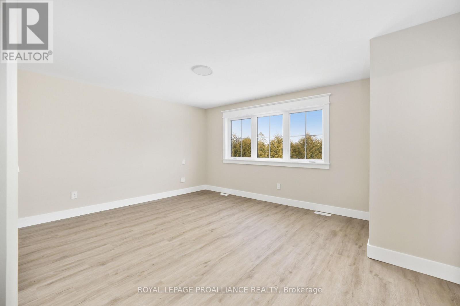 












30 HOLLINGSWORTH STREET

,
Cramahe (Colborne),




Ontario
K0K1S0

