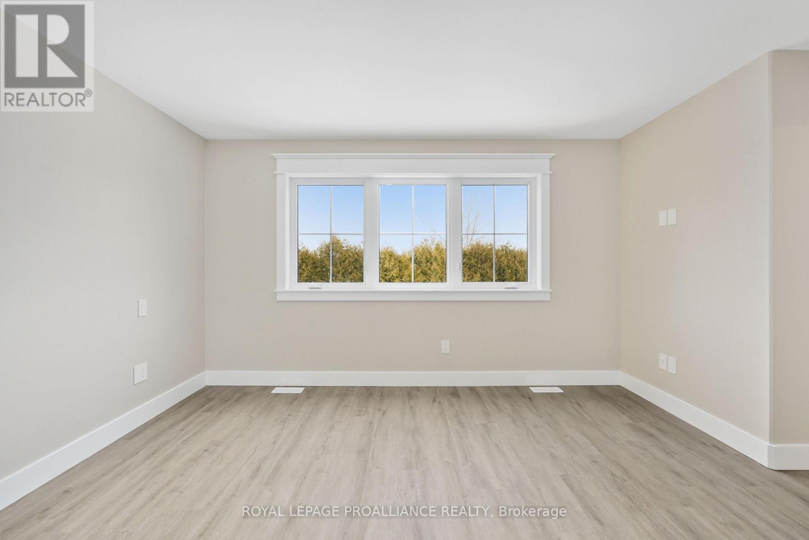 












30 HOLLINGSWORTH STREET

,
Cramahe (Colborne),




Ontario
K0K1S0

