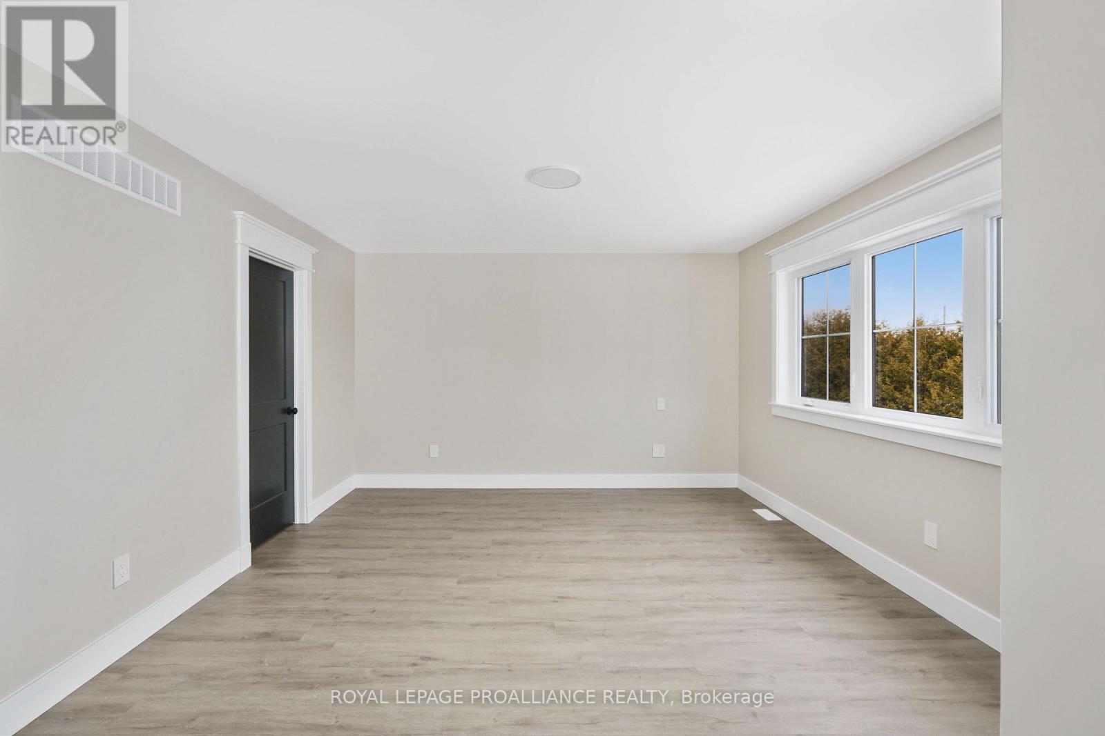 












30 HOLLINGSWORTH STREET

,
Cramahe (Colborne),




Ontario
K0K1S0

