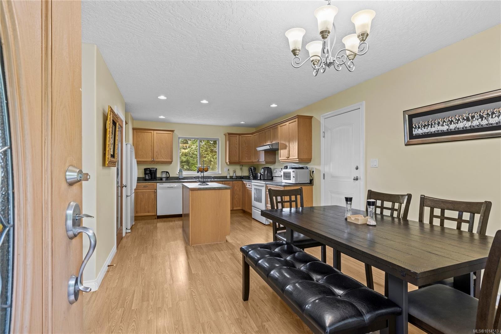 









1738


Martini

Way,
Qualicum Beach,




BC
V9K 2S3

