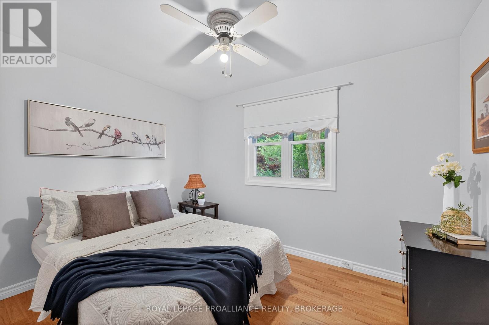 












855 WOODBINE ROAD

,
Kingston (North of Taylor-Kidd Blvd),




Ontario
K7P2X3

