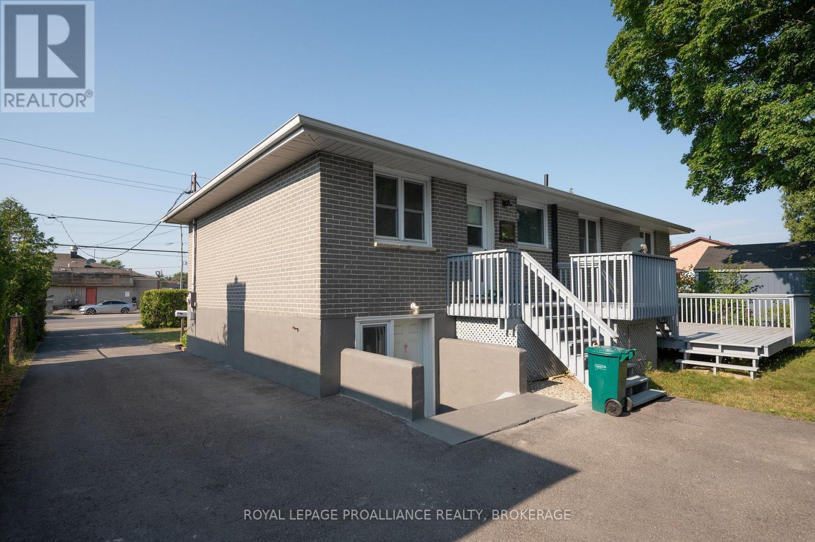 












855 WOODBINE ROAD

,
Kingston (North of Taylor-Kidd Blvd),




Ontario
K7P2X3

