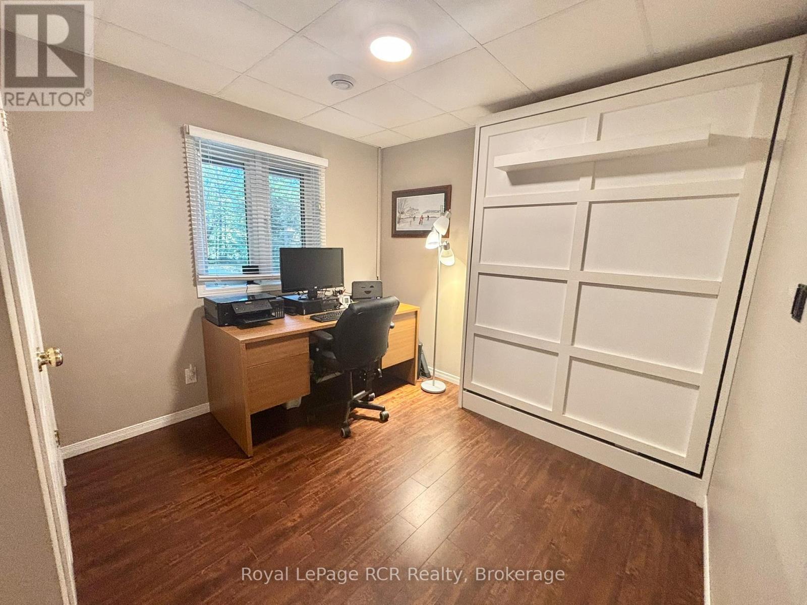 












758341 GIRL GUIDE ROAD

,
Georgian Bluffs,




Ontario
N4K5N7

