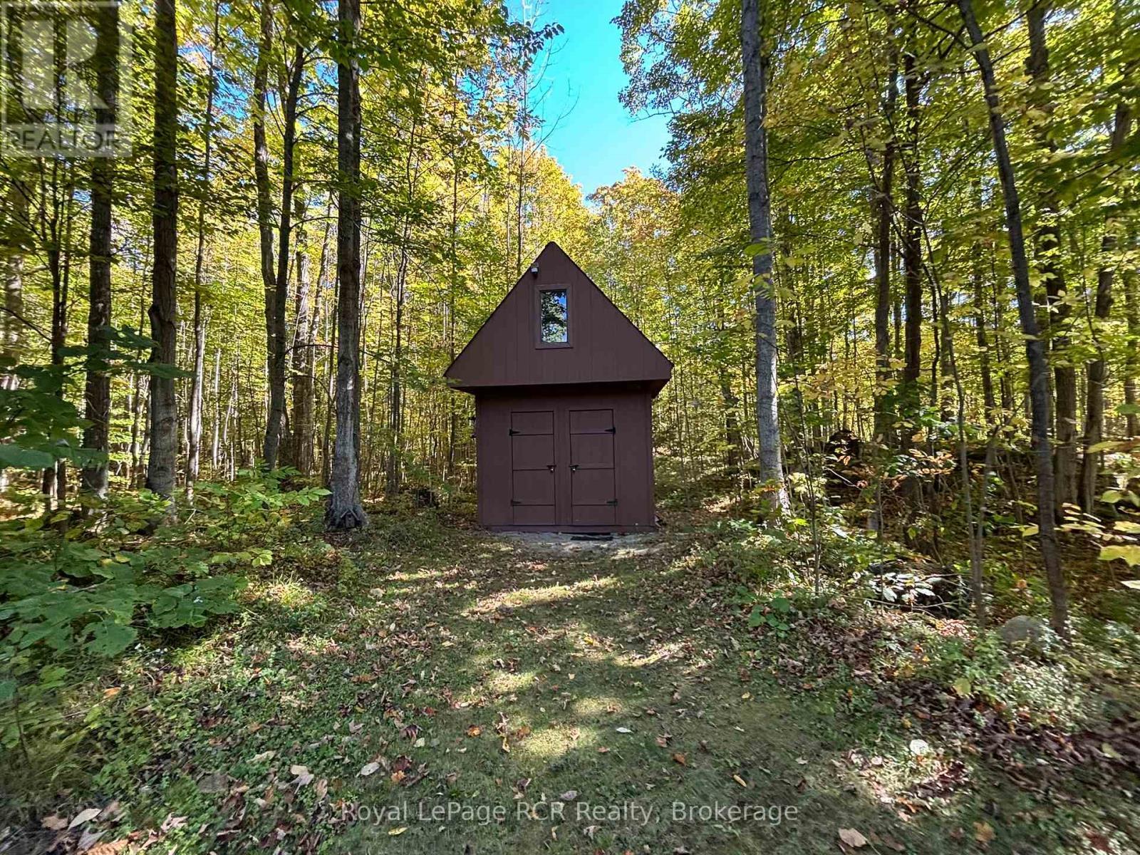 












758341 GIRL GUIDE ROAD

,
Georgian Bluffs,




Ontario
N4K5N7

