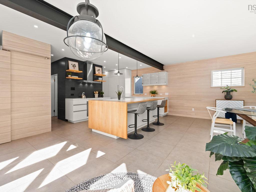 












1139 Dalhousie Street

,
Halifax,




NS
B3H 3W5

