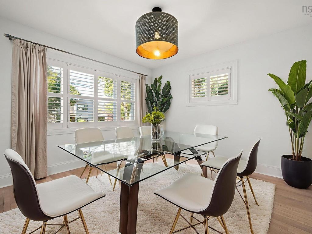 












1139 Dalhousie Street

,
Halifax,




NS
B3H 3W5

