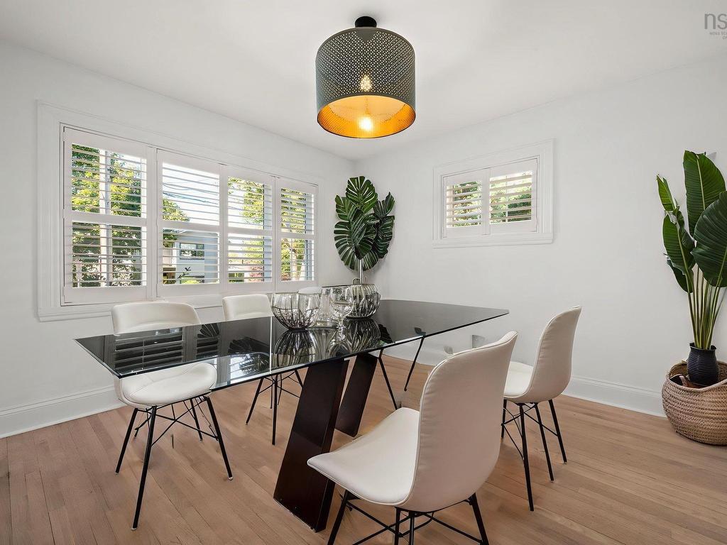 












1139 Dalhousie Street

,
Halifax,




NS
B3H 3W5

