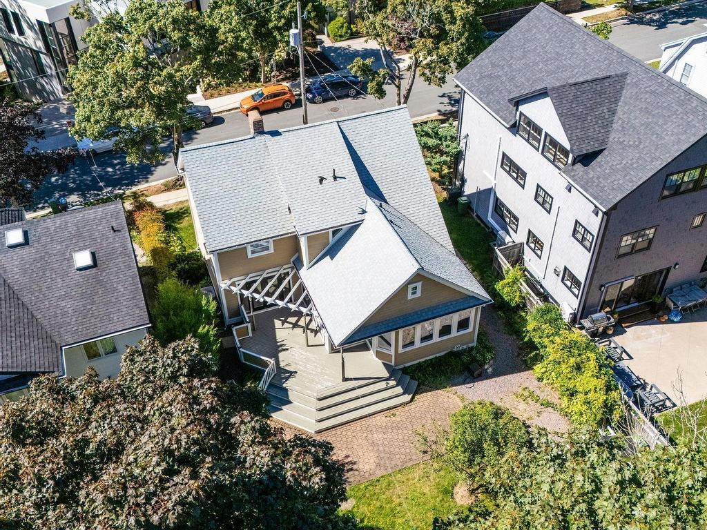 












1139 Dalhousie Street

,
Halifax,




NS
B3H 3W5

