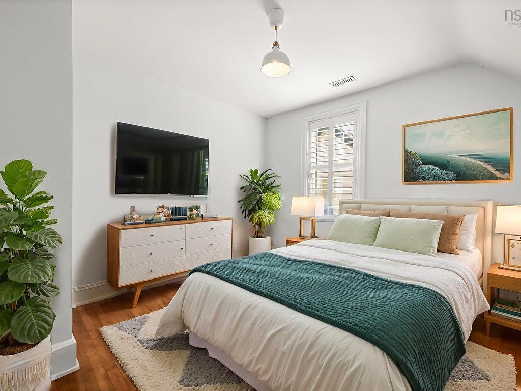 












1139 Dalhousie Street

,
Halifax,




NS
B3H 3W5

