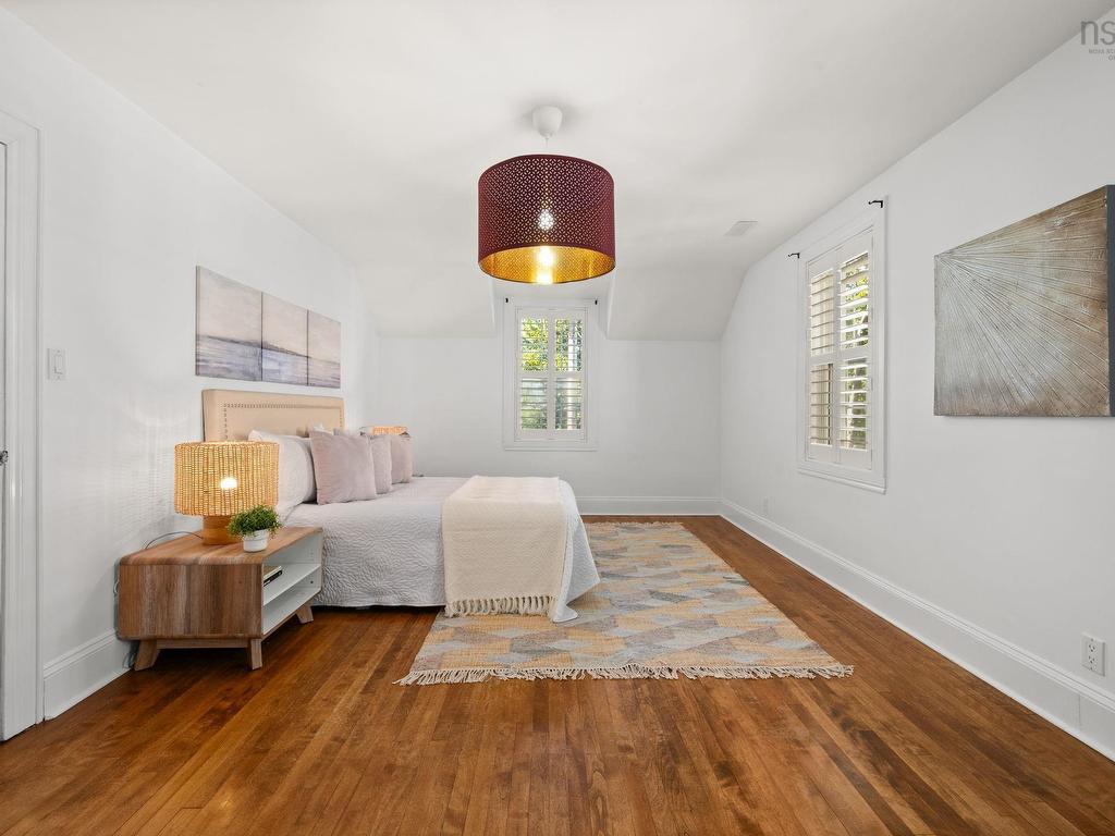 












1139 Dalhousie Street

,
Halifax,




NS
B3H 3W5

