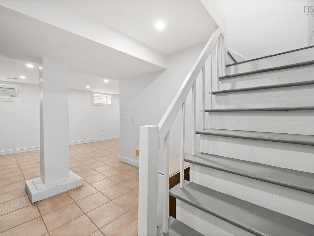 












1139 Dalhousie Street

,
Halifax,




NS
B3H 3W5

