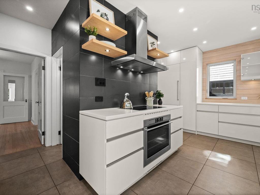 












1139 Dalhousie Street

,
Halifax,




NS
B3H 3W5

