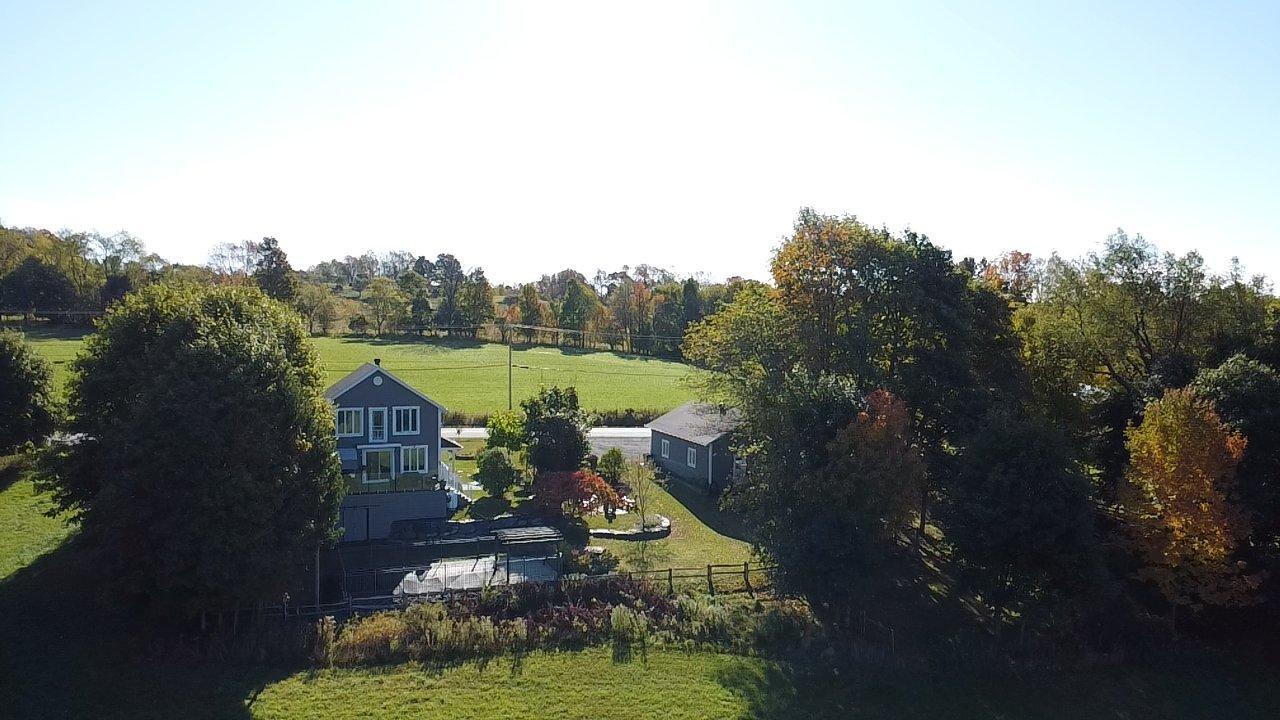 









2275

 - 2295


Route 143

,
Hatley - Municipalité,




QC
J0B4B0

