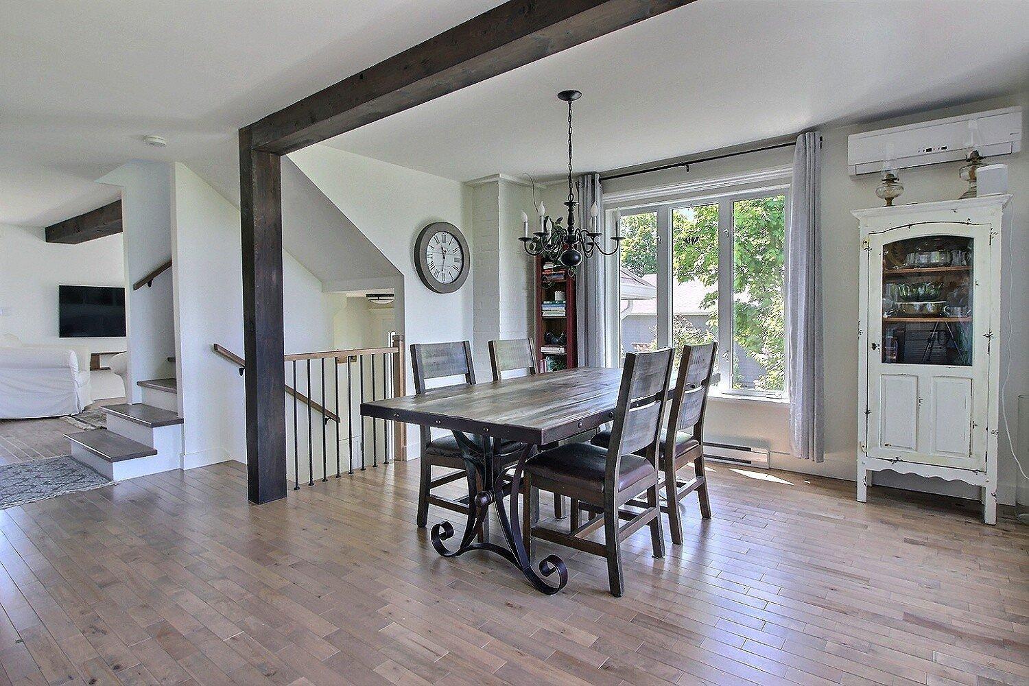 









2275

 - 2295


Route 143

,
Hatley - Municipalité,




QC
J0B4B0

