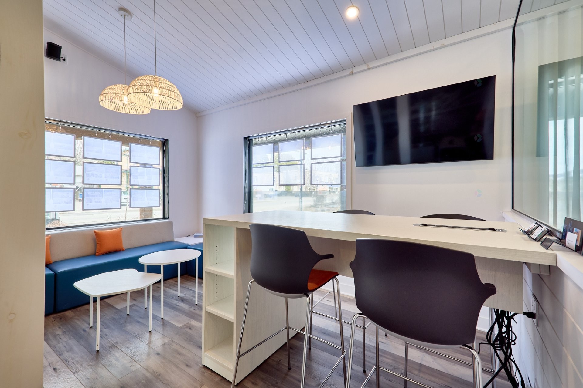 









416


Rue Principale

,
Saint-Donat,




QC
J0T2C0


