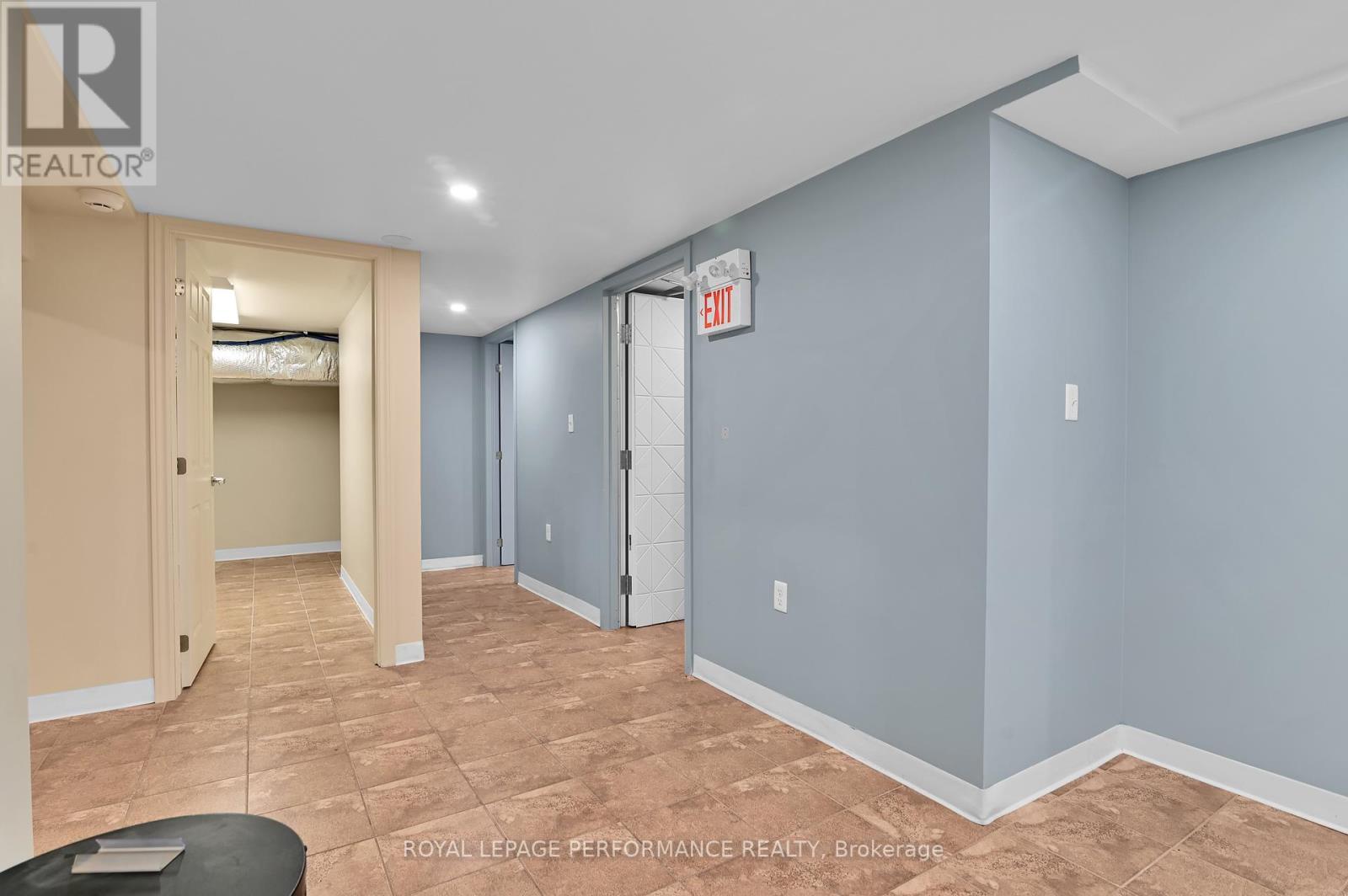 












117 FIRST STREET E

,
Cornwall,




Ontario
K6H1K8

