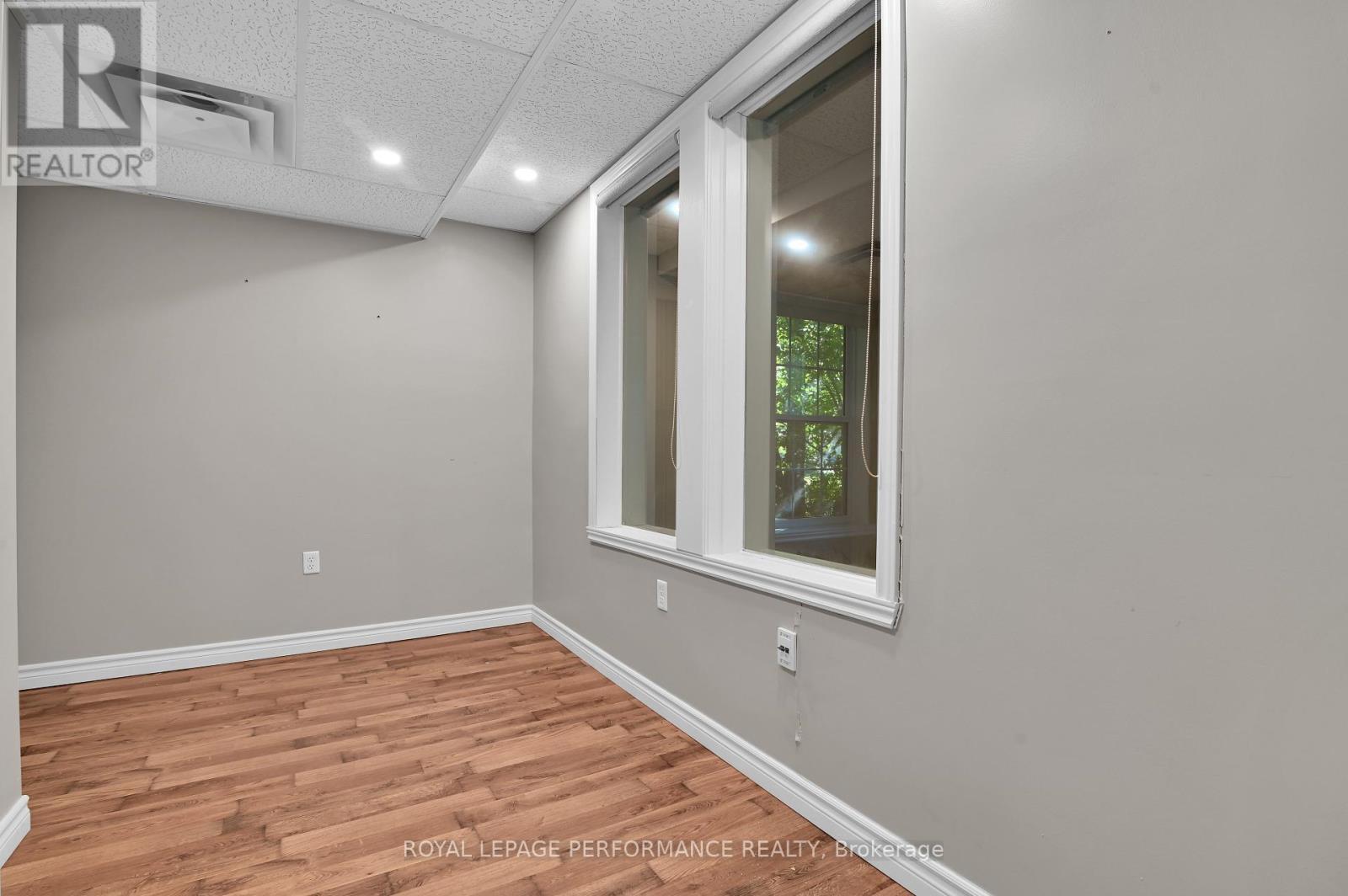 












117 FIRST STREET E

,
Cornwall,




Ontario
K6H1K8

