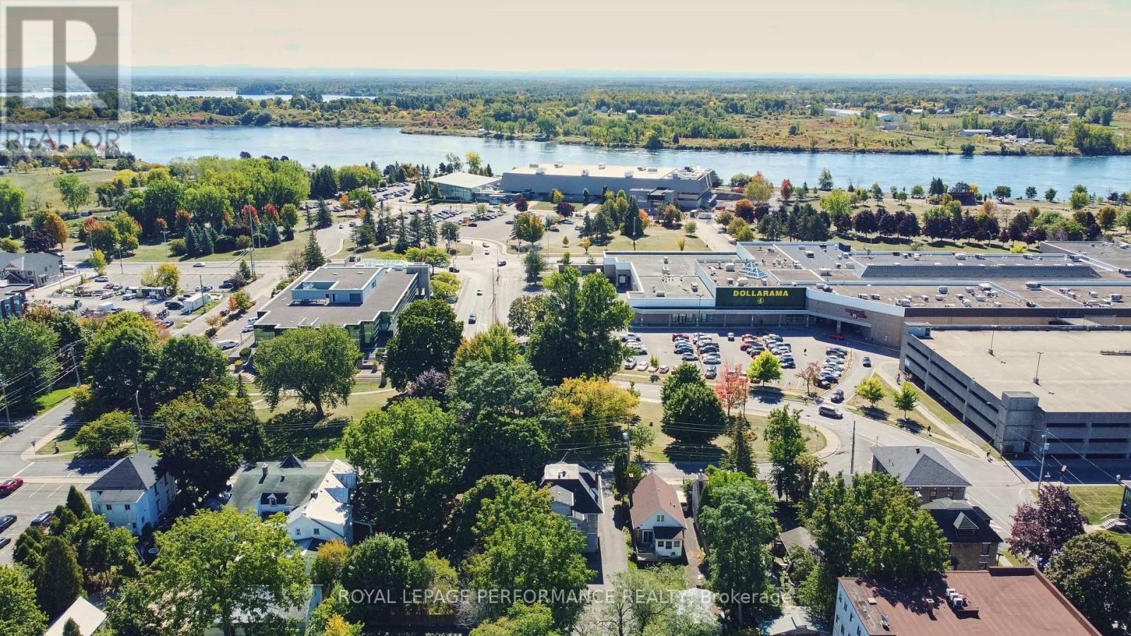 












117 FIRST STREET E

,
Cornwall,




Ontario
K6H1K8

