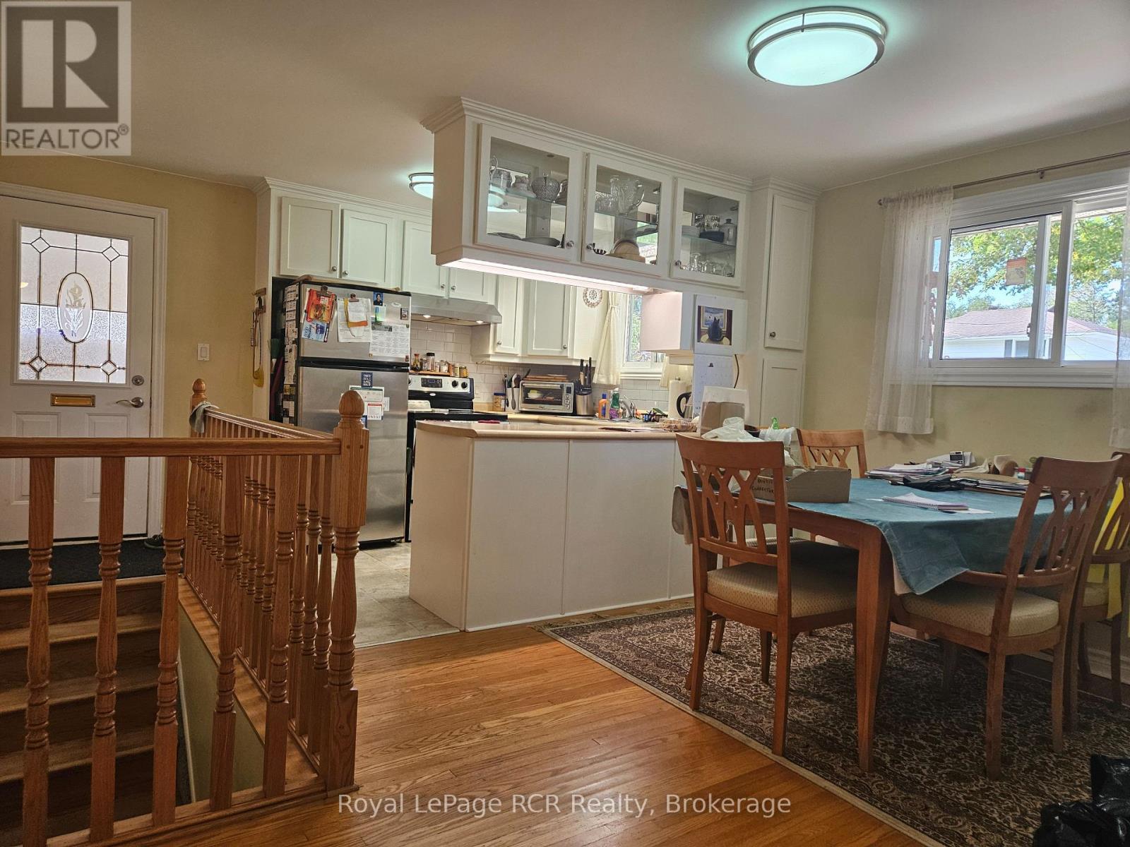 












321 8TH AVENUE E

,
Owen Sound,




Ontario
N4K3A3

