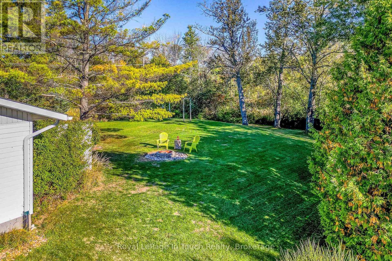 












1023 FLOS 4 ROAD W

,
Springwater,




Ontario
L0L2K0

