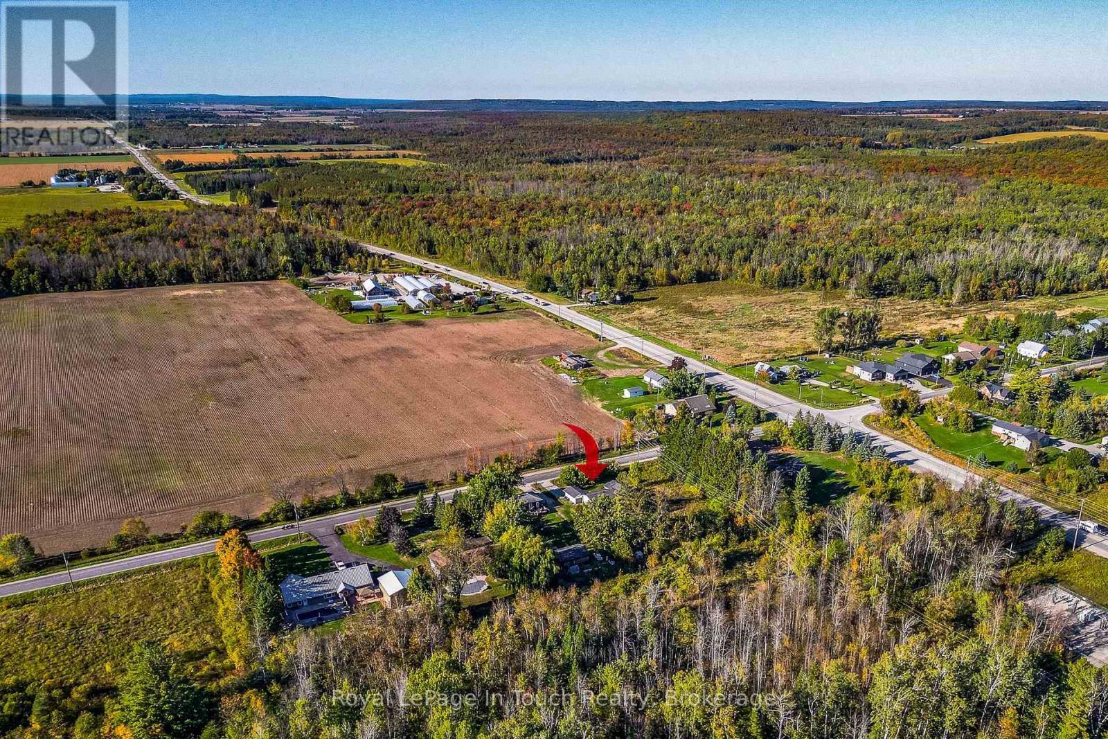 












1023 FLOS 4 ROAD W

,
Springwater,




Ontario
L0L2K0

