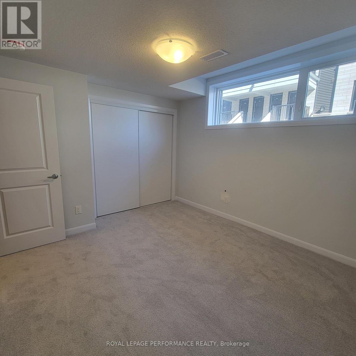 












801 ARCADIAN PRIVATE

,
Ottawa,




Ontario
K2T0S8

