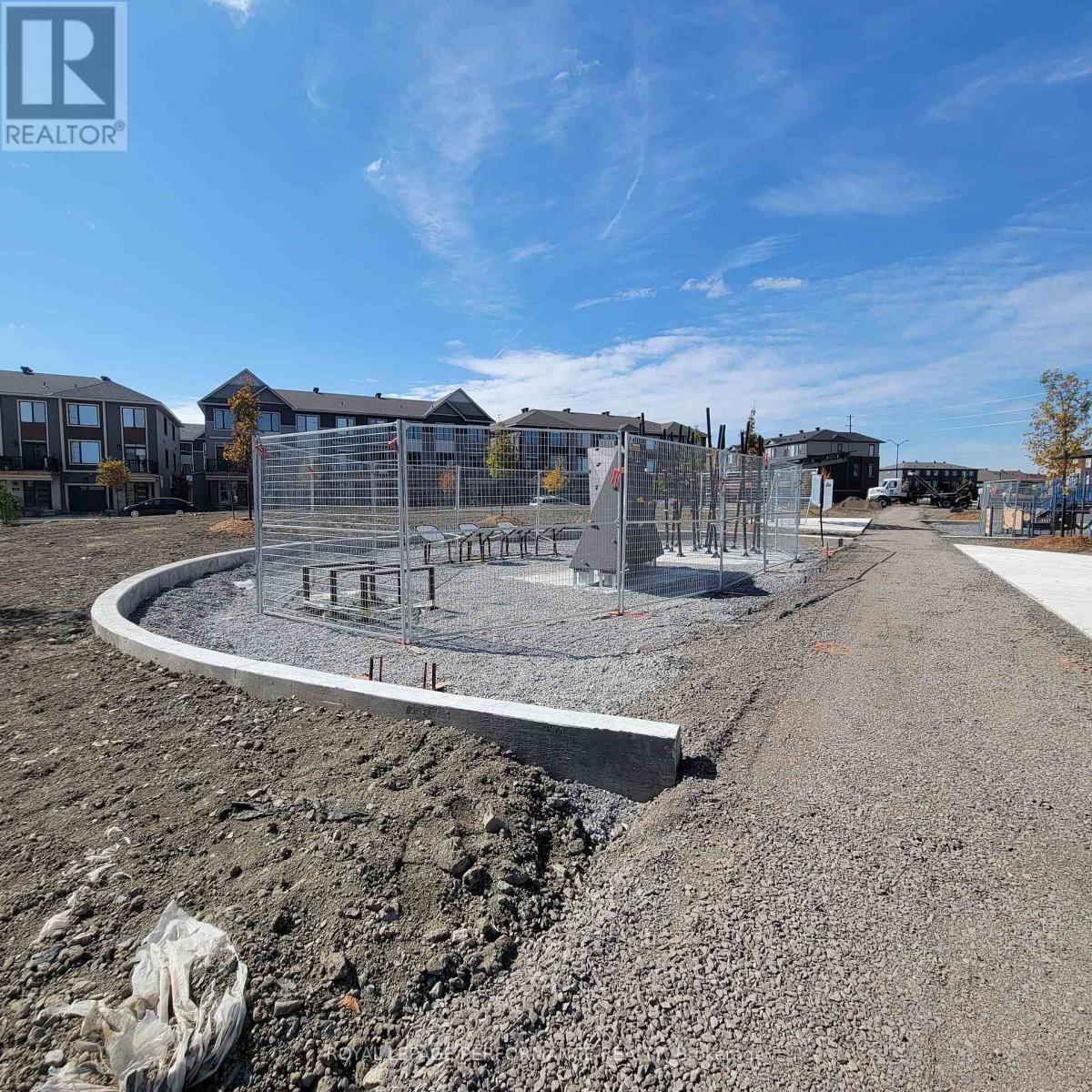 












801 ARCADIAN PRIVATE

,
Ottawa,




Ontario
K2T0S8

