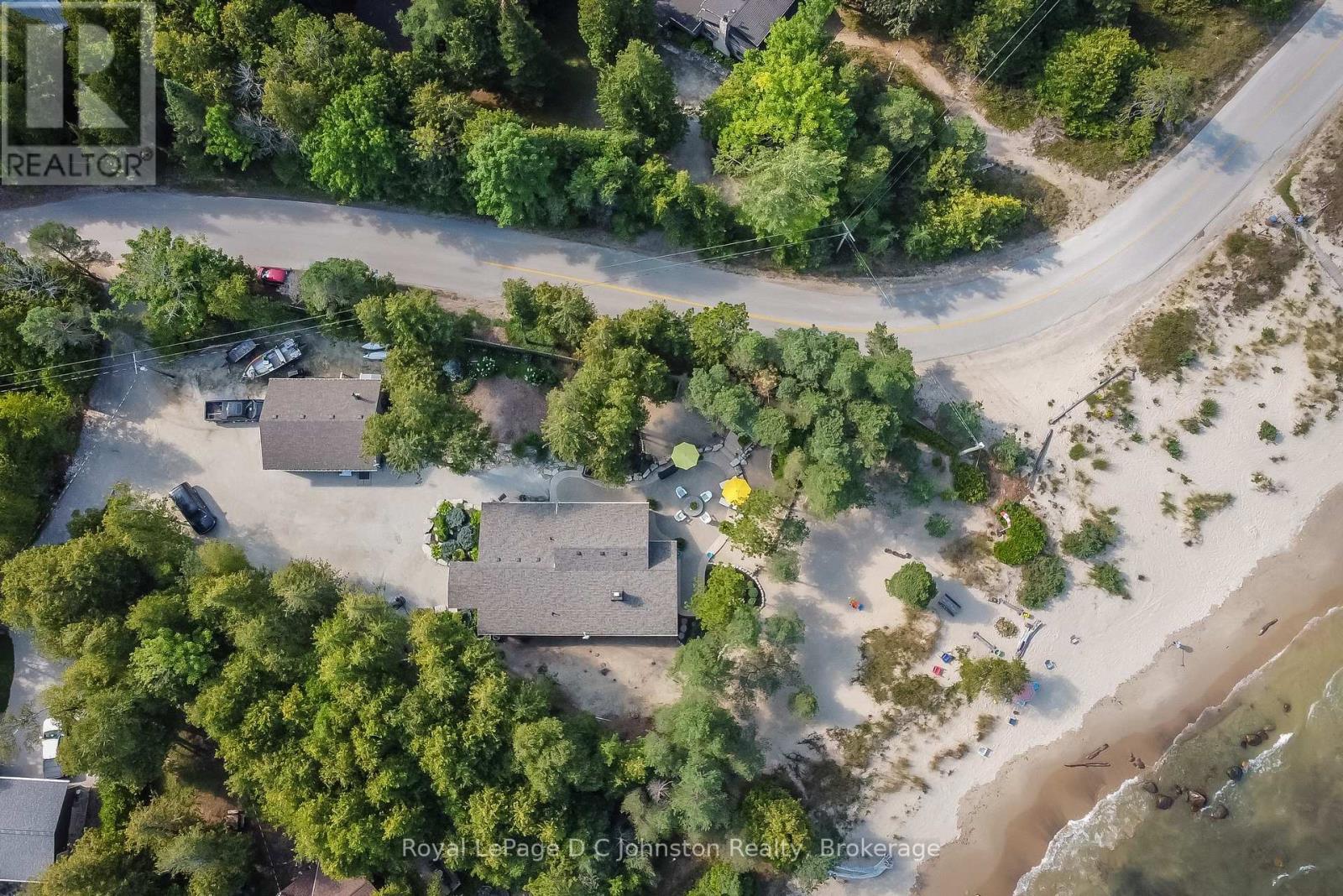 












103 SAUGEEN BEACH ROAD

,
Saugeen Shores,




Ontario
N0H2C5

