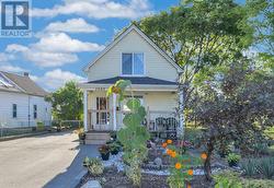 Featured Listing Photo