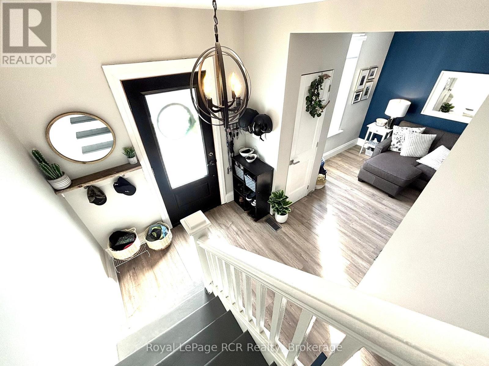 












1186 2ND AVENUE W

,
Owen Sound,




Ontario
N4K4N2

