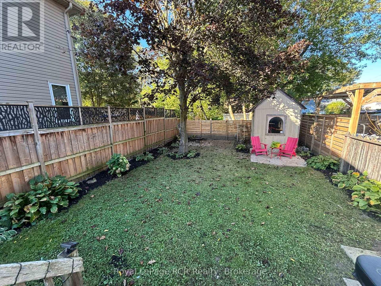 












1186 2ND AVENUE W

,
Owen Sound,




Ontario
N4K4N2

