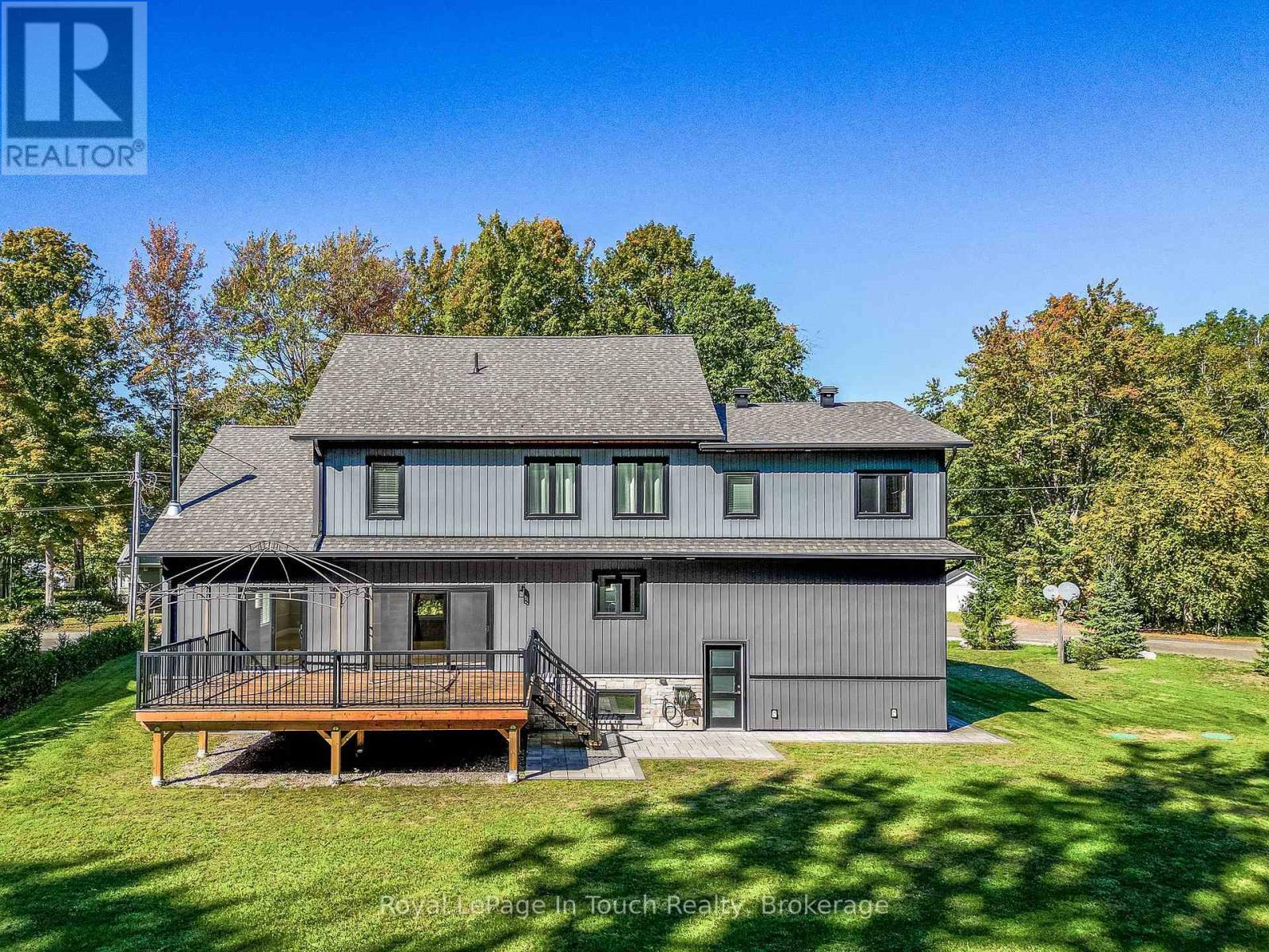 












9 BELCOURT CRESCENT

,
Tiny,




Ontario
L9M0M7

