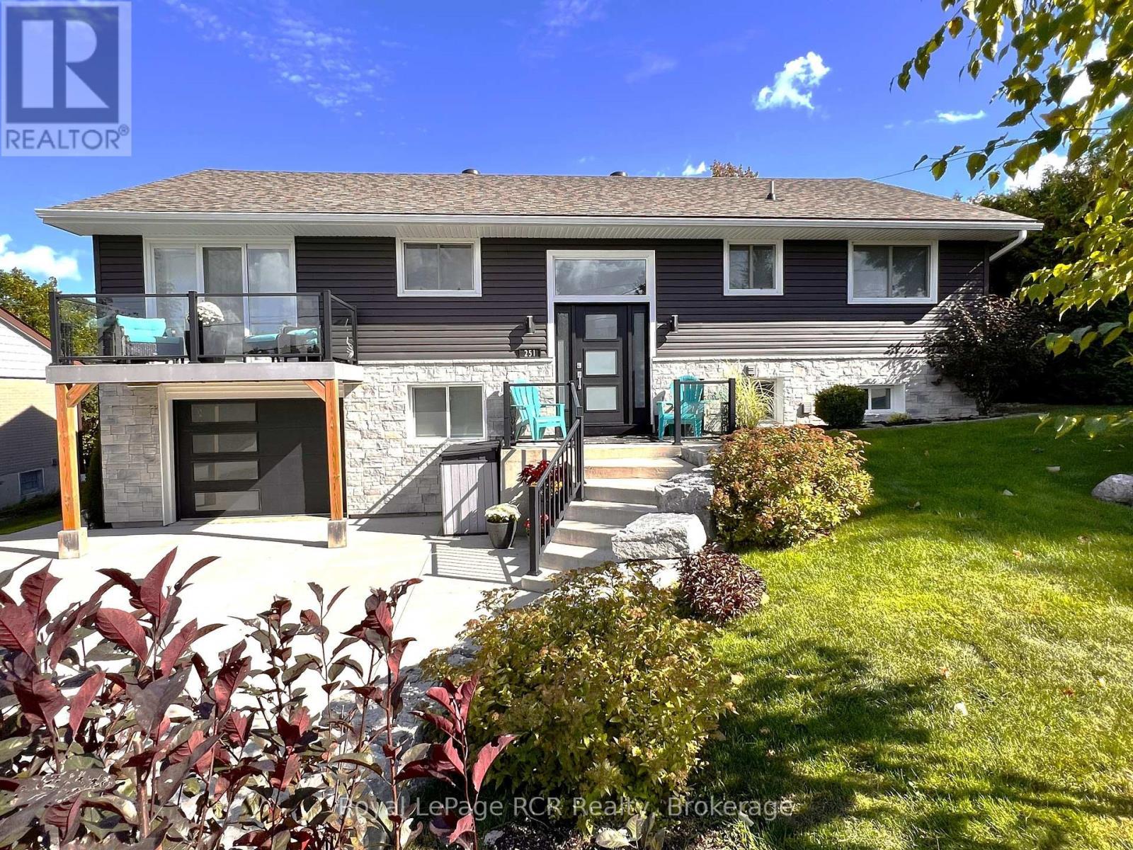 












251 PEARSON STREET

,
Meaford,




Ontario
N4L1L6

