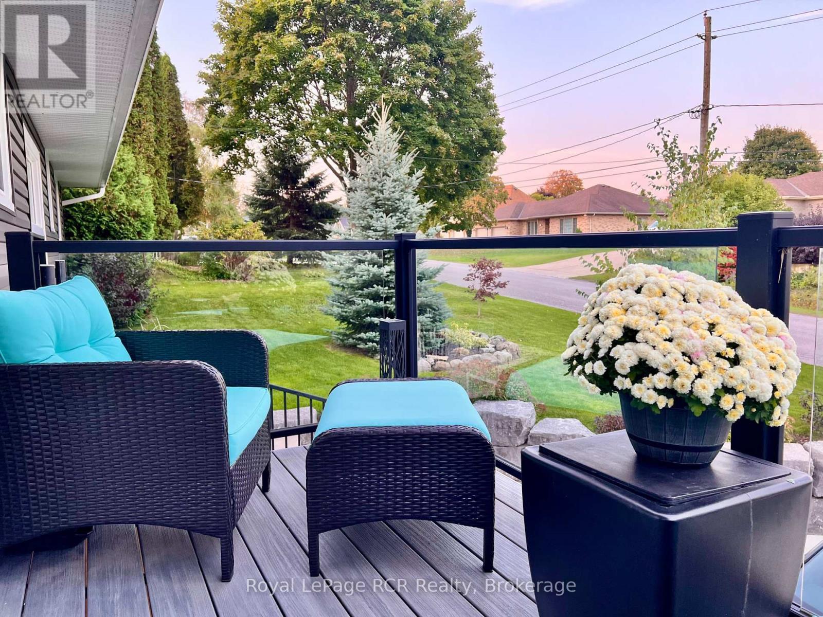 












251 PEARSON STREET

,
Meaford,




Ontario
N4L1L6

