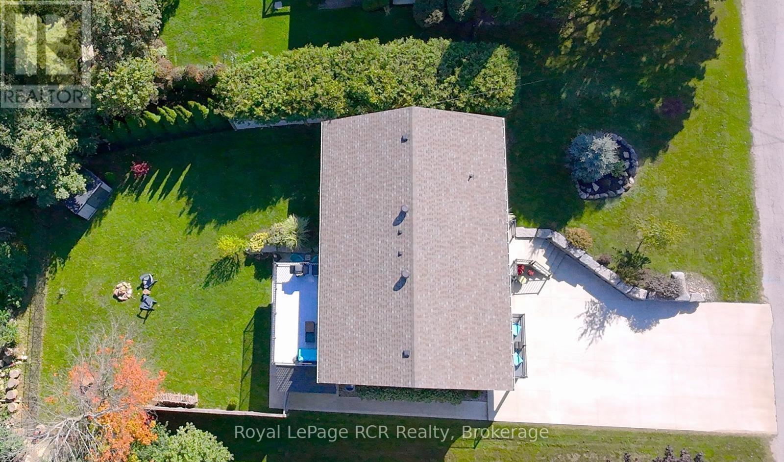 












251 PEARSON STREET

,
Meaford,




Ontario
N4L1L6

