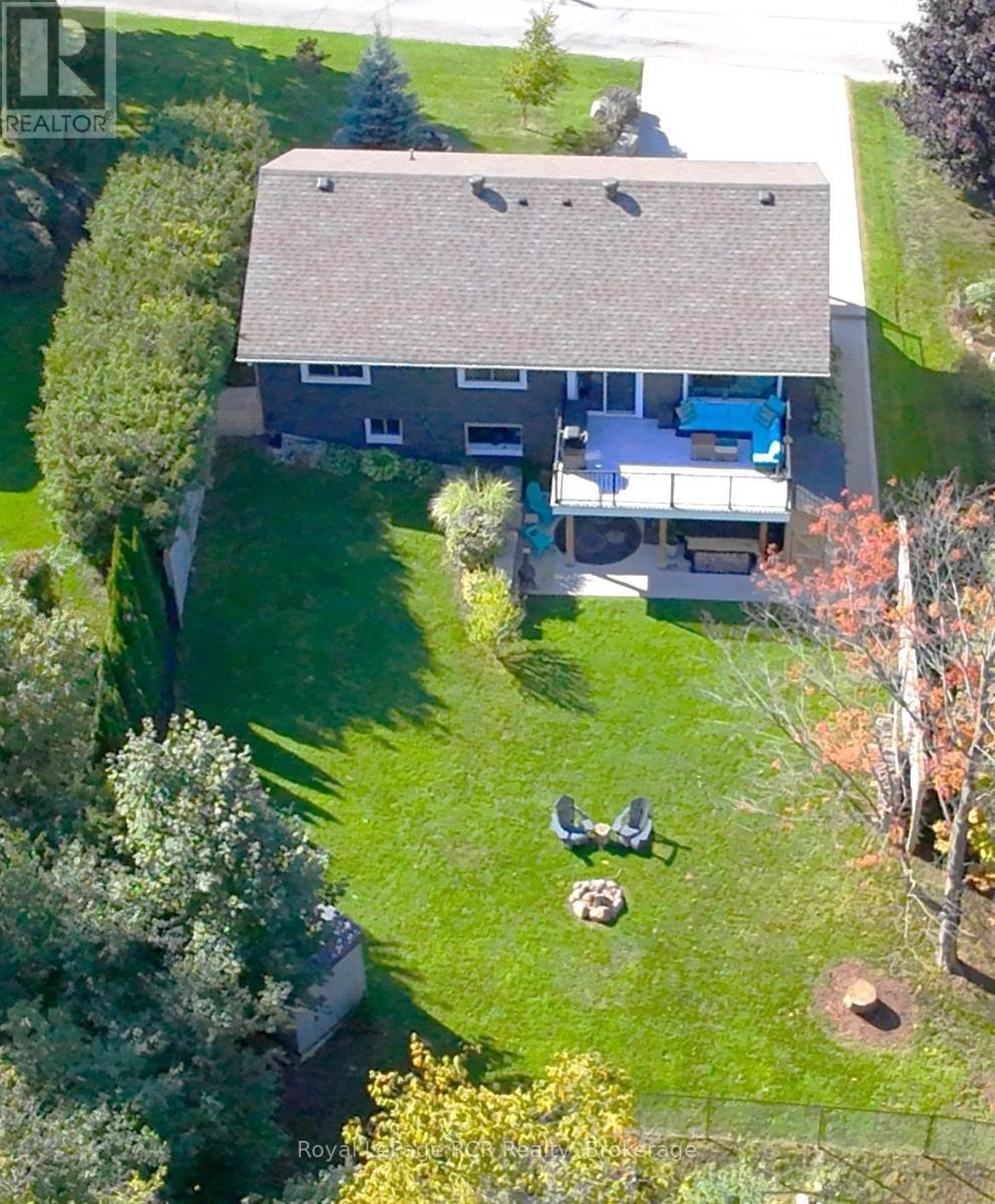 












251 PEARSON STREET

,
Meaford,




Ontario
N4L1L6

