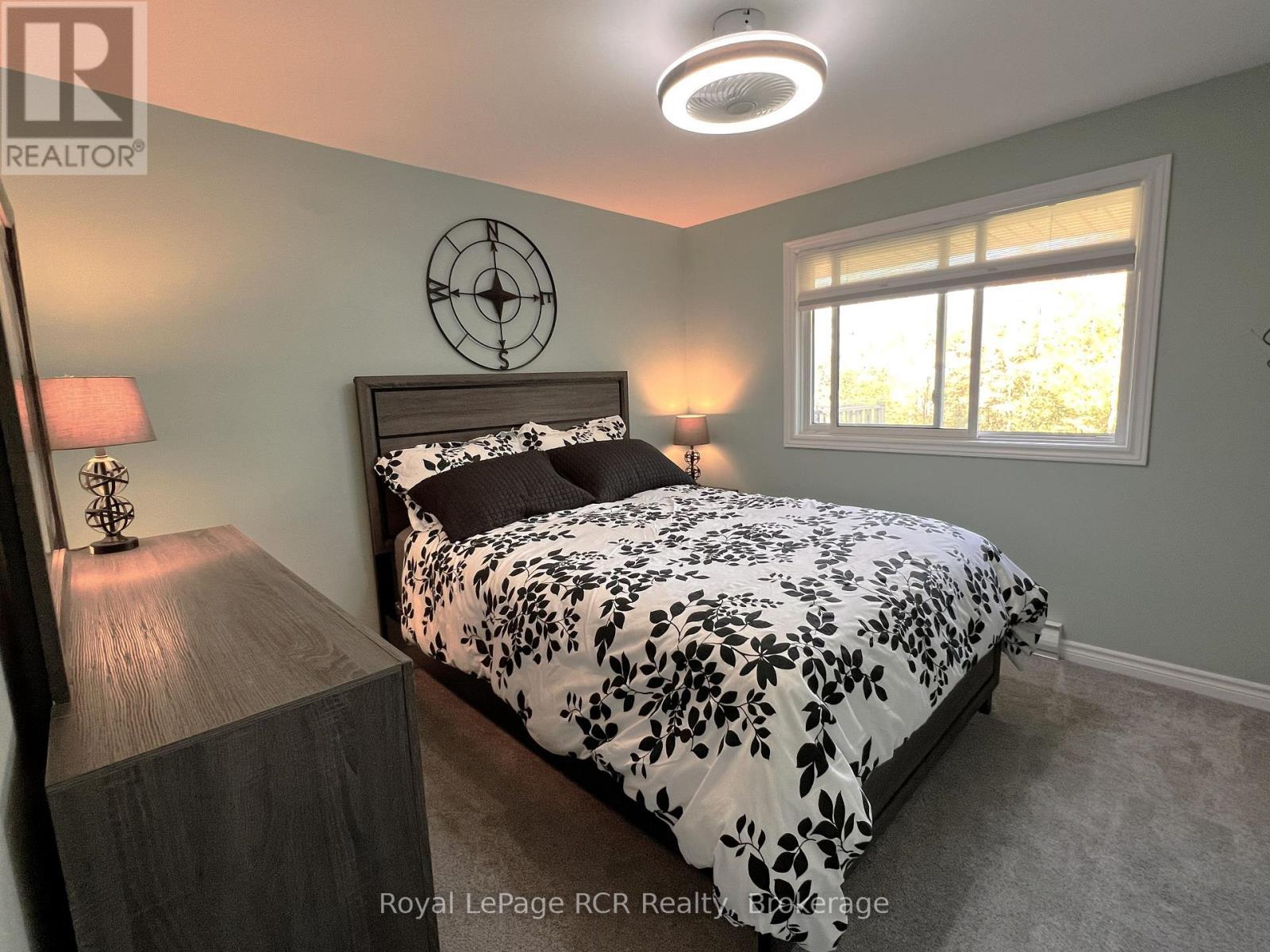 












251 PEARSON STREET

,
Meaford,




Ontario
N4L1L6

