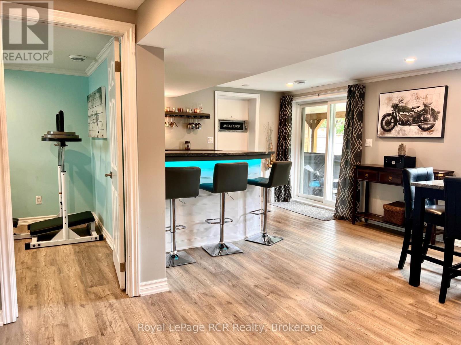 












251 PEARSON STREET

,
Meaford,




Ontario
N4L1L6

