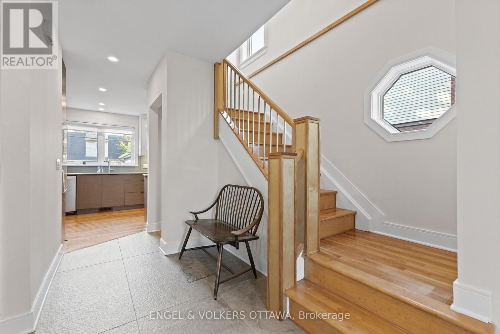 826 Quinlan Road, Ottawa, ON - Indoor Photo Showing Other Room