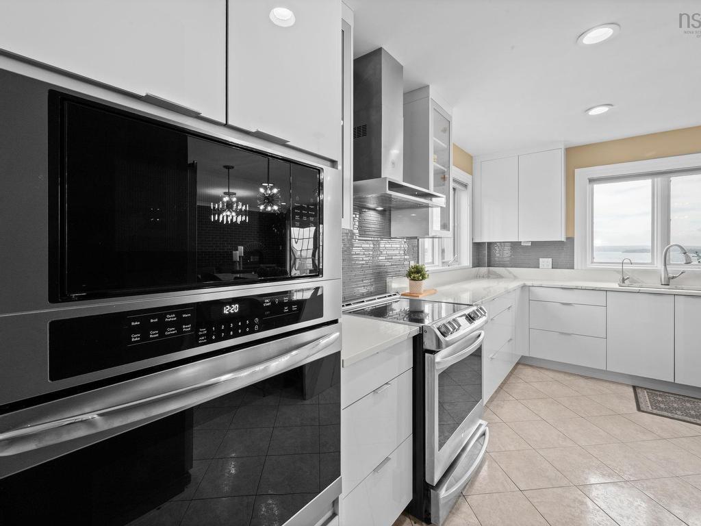 












38 Lennox Road

,
Black Point,




NS
B0J 1T0

