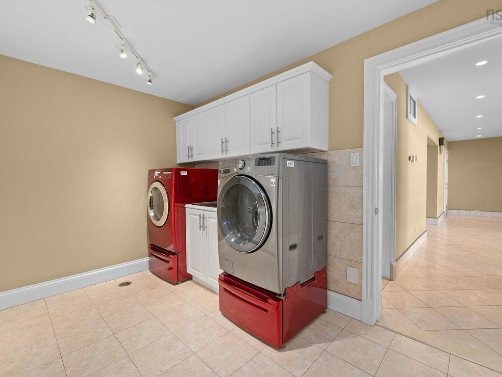 












38 Lennox Road

,
Black Point,




NS
B0J 1T0

