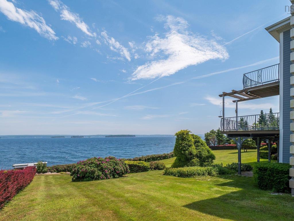 












38 Lennox Road

,
Black Point,




NS
B0J 1T0

