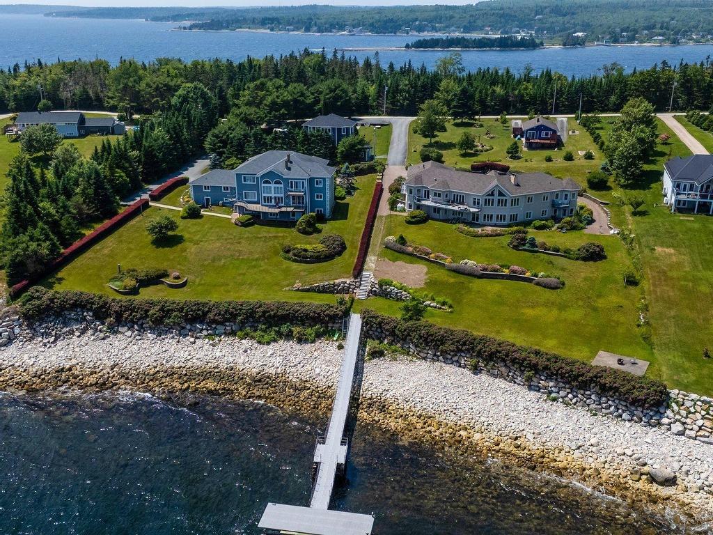 












38 Lennox Road

,
Black Point,




NS
B0J 1T0

