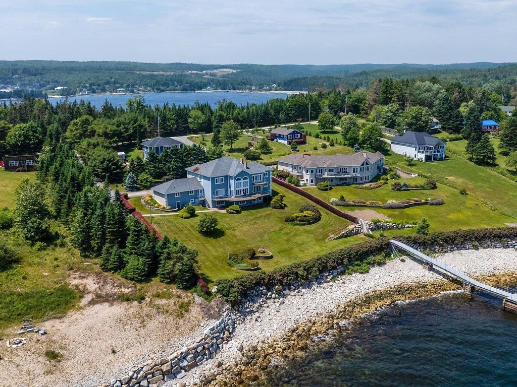 












38 Lennox Road

,
Black Point,




NS
B0J 1T0

