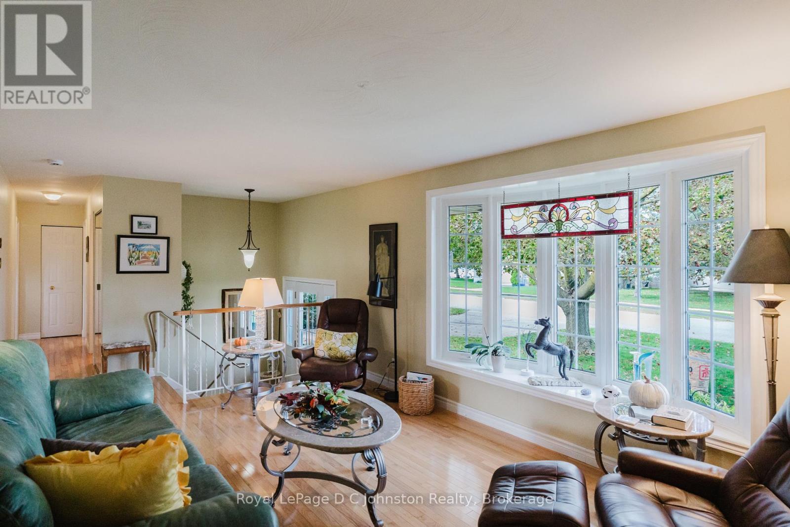 












929 WELLINGTON STREET

,
Saugeen Shores,




Ontario
N0H2C3

