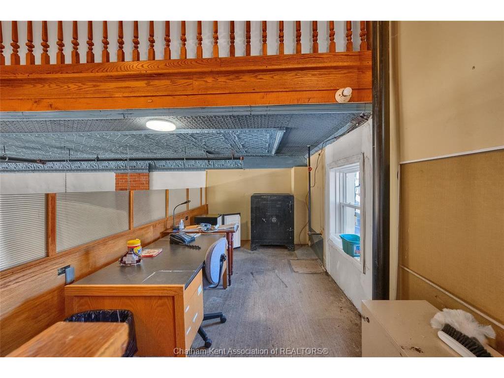 









18


Main

Street,
Ridgetown,




ON
N0P 2C0

