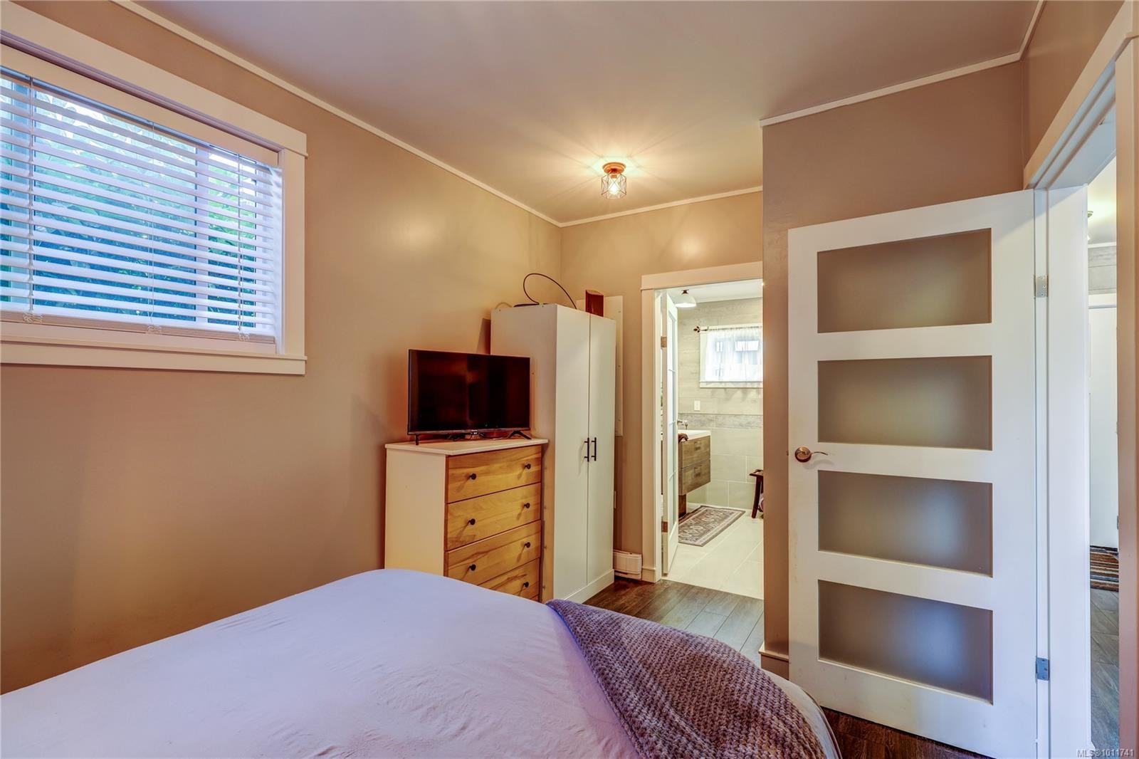 









93


Ashlar

Ave,
Nanaimo,




BC
V9R 3P3

