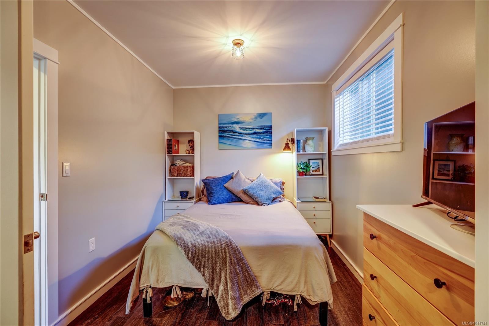 









93


Ashlar

Ave,
Nanaimo,




BC
V9R 3P3


